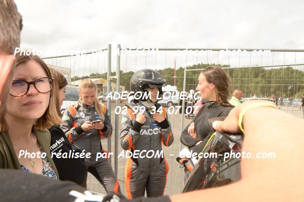 http://v2.adecom-photo.com/images//1.RALLYCROSS/2021/RALLYCROSS_LESSAY_2021/COUPE_FEMININE/POTTIER_Alizee/33E_1178.JPG