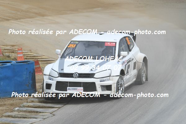 http://v2.adecom-photo.com/images//1.RALLYCROSS/2021/RALLYCROSS_LESSAY_2021/DIVISION_3/LOURDEAUX_Olivier/32A_1636.JPG