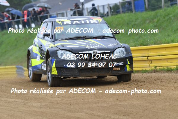 http://v2.adecom-photo.com/images//1.RALLYCROSS/2021/RALLYCROSS_LESSAY_2021/SUPER_1600/PAILLARDON_Anthony/32A_0175.JPG