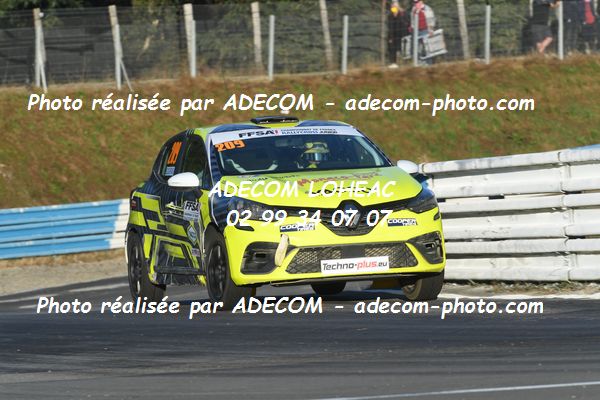 http://v2.adecom-photo.com/images//1.RALLYCROSS/2021/RALLYCROSS_MAYENNE_2021/COUPE_CLIO/DUFAS_Bryan/45A_0292.JPG