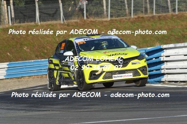 http://v2.adecom-photo.com/images//1.RALLYCROSS/2021/RALLYCROSS_MAYENNE_2021/COUPE_CLIO/DUFAS_Bryan/45A_0317.JPG