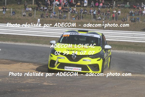 http://v2.adecom-photo.com/images//1.RALLYCROSS/2021/RALLYCROSS_MAYENNE_2021/COUPE_CLIO/DUFAS_Bryan/45A_1585.JPG