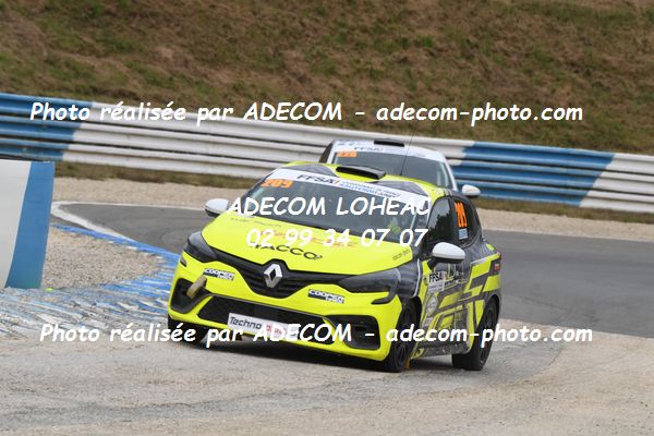 http://v2.adecom-photo.com/images//1.RALLYCROSS/2021/RALLYCROSS_MAYENNE_2021/COUPE_CLIO/DUFAS_Bryan/45A_2285.JPG