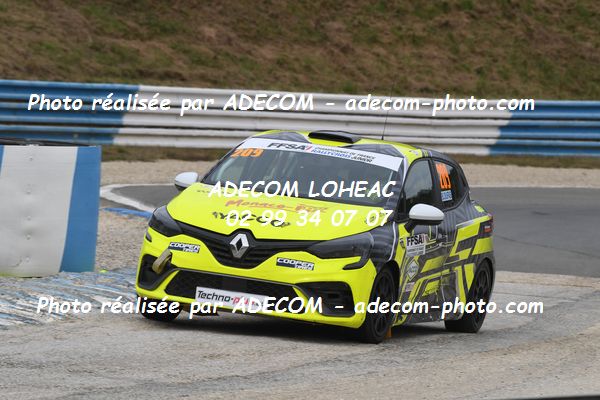 http://v2.adecom-photo.com/images//1.RALLYCROSS/2021/RALLYCROSS_MAYENNE_2021/COUPE_CLIO/DUFAS_Bryan/45A_2309.JPG