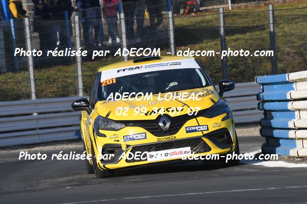 http://v2.adecom-photo.com/images//1.RALLYCROSS/2021/RALLYCROSS_MAYENNE_2021/COUPE_CLIO/DUFAS_Dylan/45A_0956.JPG