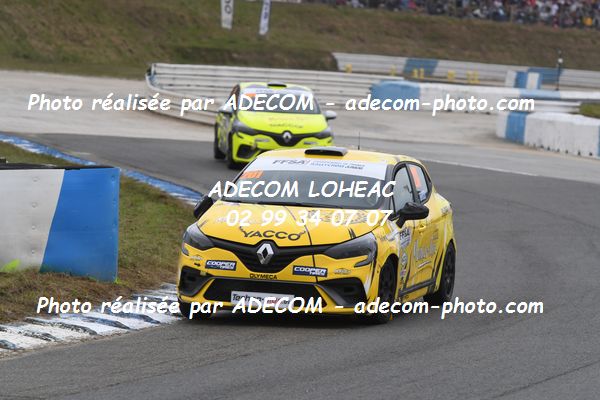 http://v2.adecom-photo.com/images//1.RALLYCROSS/2021/RALLYCROSS_MAYENNE_2021/COUPE_CLIO/DUFAS_Dylan/45A_2987.JPG