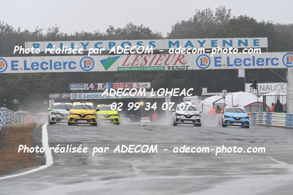 http://v2.adecom-photo.com/images//1.RALLYCROSS/2021/RALLYCROSS_MAYENNE_2021/COUPE_CLIO/DUFAS_Dylan/45A_3338.JPG