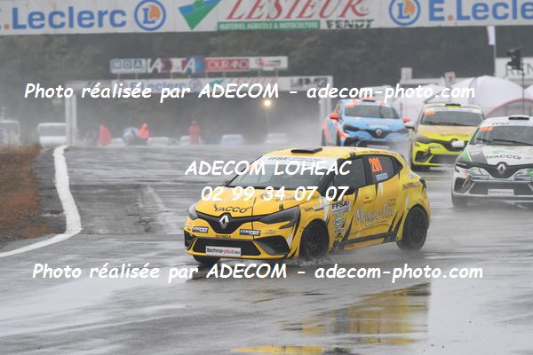 http://v2.adecom-photo.com/images//1.RALLYCROSS/2021/RALLYCROSS_MAYENNE_2021/COUPE_CLIO/DUFAS_Dylan/45A_3343.JPG