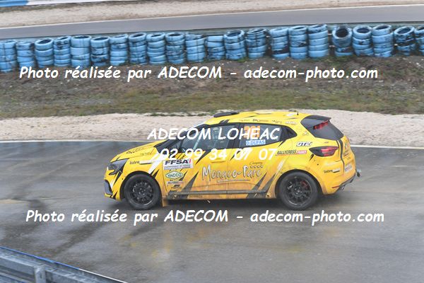 http://v2.adecom-photo.com/images//1.RALLYCROSS/2021/RALLYCROSS_MAYENNE_2021/COUPE_CLIO/DUFAS_Dylan/45A_3349.JPG