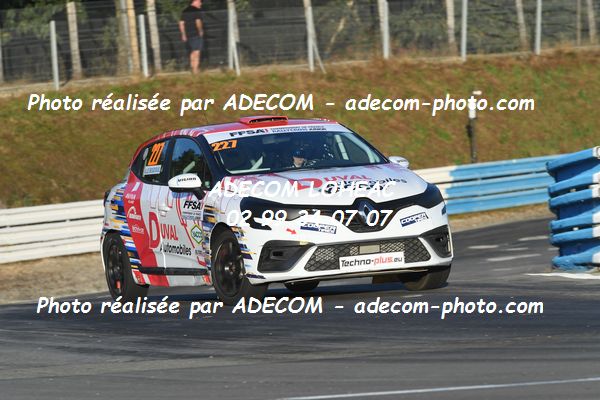 http://v2.adecom-photo.com/images//1.RALLYCROSS/2021/RALLYCROSS_MAYENNE_2021/COUPE_CLIO/LE_BOUDOUIL_Arthur/45A_0261.JPG