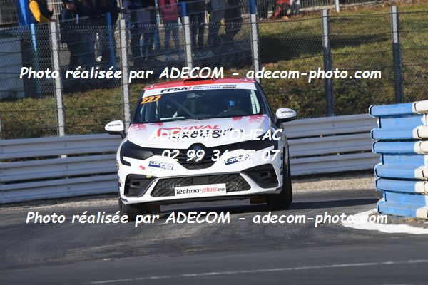 http://v2.adecom-photo.com/images//1.RALLYCROSS/2021/RALLYCROSS_MAYENNE_2021/COUPE_CLIO/LE_BOUDOUIL_Arthur/45A_0960.JPG