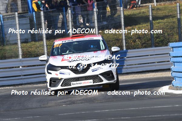 http://v2.adecom-photo.com/images//1.RALLYCROSS/2021/RALLYCROSS_MAYENNE_2021/COUPE_CLIO/LE_BOUDOUIL_Arthur/45A_0974.JPG