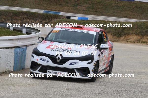 http://v2.adecom-photo.com/images//1.RALLYCROSS/2021/RALLYCROSS_MAYENNE_2021/COUPE_CLIO/LE_BOUDOUIL_Arthur/45A_2242.JPG