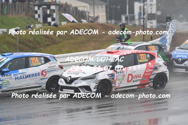 http://v2.adecom-photo.com/images//1.RALLYCROSS/2021/RALLYCROSS_MAYENNE_2021/COUPE_CLIO/LE_BOUDOUIL_Arthur/45A_3355.JPG