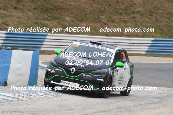 http://v2.adecom-photo.com/images//1.RALLYCROSS/2021/RALLYCROSS_MAYENNE_2021/COUPE_CLIO/PANISSIE_Baptiste/45A_2297.JPG