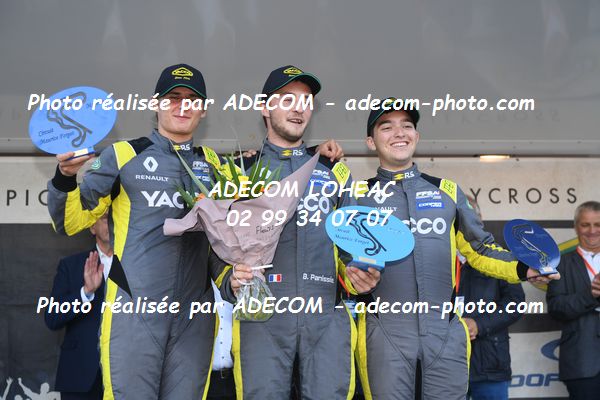 http://v2.adecom-photo.com/images//1.RALLYCROSS/2021/RALLYCROSS_MAYENNE_2021/COUPE_CLIO/PANISSIE_Baptiste/45A_4568.JPG