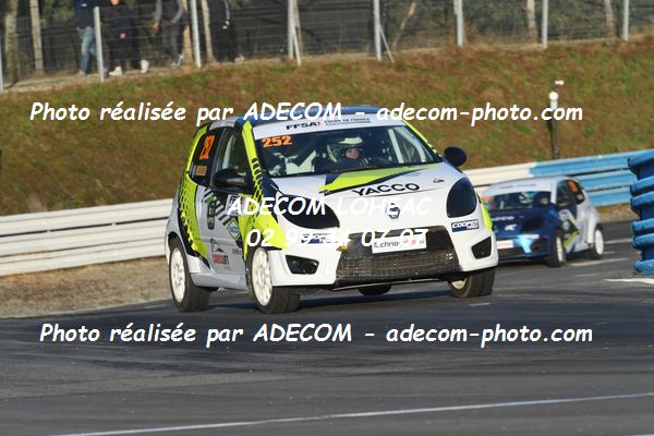 http://v2.adecom-photo.com/images//1.RALLYCROSS/2021/RALLYCROSS_MAYENNE_2021/COUPE_FEMININE_FFSA/BARBE_Camille/45A_0239.JPG