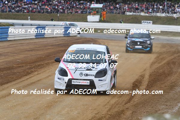 http://v2.adecom-photo.com/images//1.RALLYCROSS/2021/RALLYCROSS_MAYENNE_2021/COUPE_FEMININE_FFSA/DANVEAU_Chloe/45A_4132.JPG