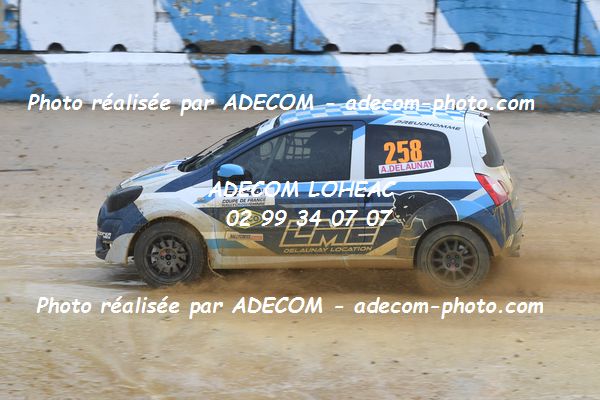 http://v2.adecom-photo.com/images//1.RALLYCROSS/2021/RALLYCROSS_MAYENNE_2021/COUPE_FEMININE_FFSA/DELAUNAY_Audrey/45A_3736.JPG