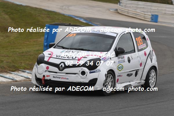 http://v2.adecom-photo.com/images//1.RALLYCROSS/2021/RALLYCROSS_MAYENNE_2021/COUPE_FEMININE_FFSA/DELHOMMAIS_Carla/45A_2907.JPG