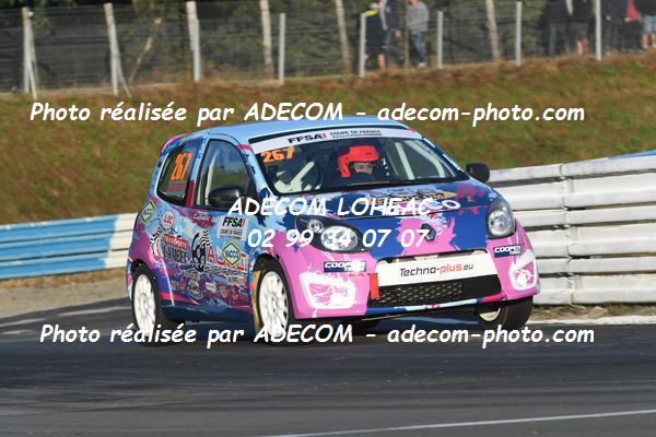 http://v2.adecom-photo.com/images//1.RALLYCROSS/2021/RALLYCROSS_MAYENNE_2021/COUPE_FEMININE_FFSA/DESERT_Marie/45A_0248.JPG