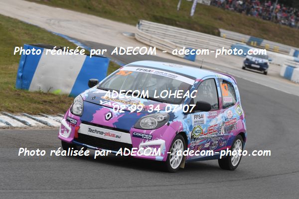 http://v2.adecom-photo.com/images//1.RALLYCROSS/2021/RALLYCROSS_MAYENNE_2021/COUPE_FEMININE_FFSA/DESERT_Marie/45A_2893.JPG