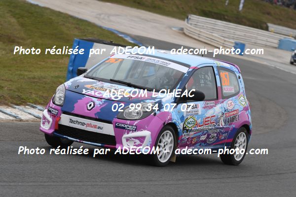 http://v2.adecom-photo.com/images//1.RALLYCROSS/2021/RALLYCROSS_MAYENNE_2021/COUPE_FEMININE_FFSA/DESERT_Marie/45A_2894.JPG