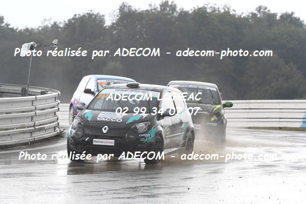 http://v2.adecom-photo.com/images//1.RALLYCROSS/2021/RALLYCROSS_MAYENNE_2021/COUPE_FEMININE_FFSA/DESERT_Marie/45A_3646.JPG