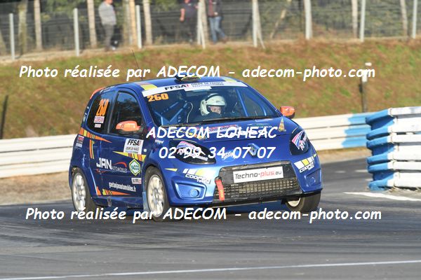 http://v2.adecom-photo.com/images//1.RALLYCROSS/2021/RALLYCROSS_MAYENNE_2021/COUPE_FEMININE_FFSA/DREAN_Celia/45A_0193.JPG