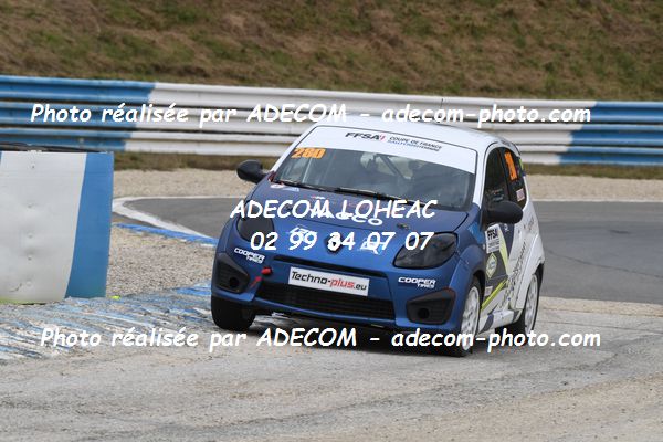 http://v2.adecom-photo.com/images//1.RALLYCROSS/2021/RALLYCROSS_MAYENNE_2021/COUPE_FEMININE_FFSA/LAUNAY_Chanel/45A_2149.JPG