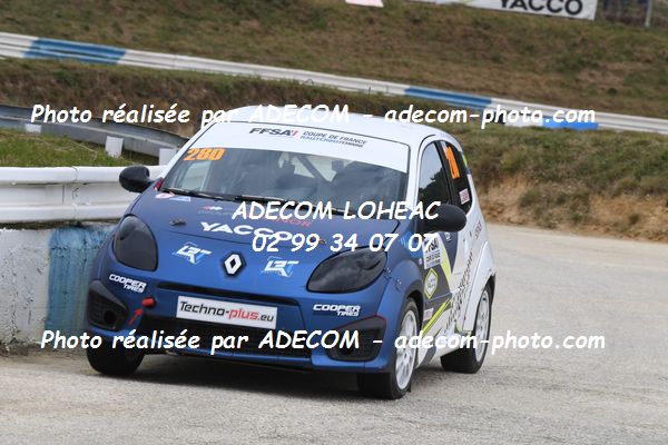 http://v2.adecom-photo.com/images//1.RALLYCROSS/2021/RALLYCROSS_MAYENNE_2021/COUPE_FEMININE_FFSA/LAUNAY_Chanel/45A_2157.JPG