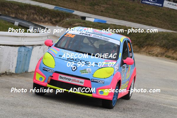 http://v2.adecom-photo.com/images//1.RALLYCROSS/2021/RALLYCROSS_MAYENNE_2021/COUPE_FEMININE_FFSA/MOLIEXE_Amelie/45A_2195.JPG