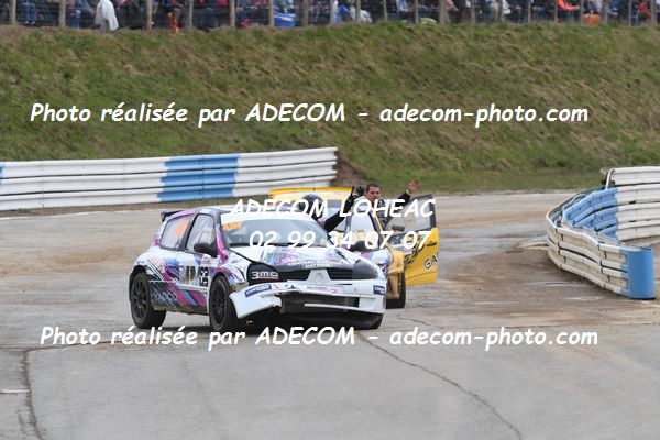 http://v2.adecom-photo.com/images//1.RALLYCROSS/2021/RALLYCROSS_MAYENNE_2021/DIVISION_4/TARRIERE_Jessica/45A_4327.JPG