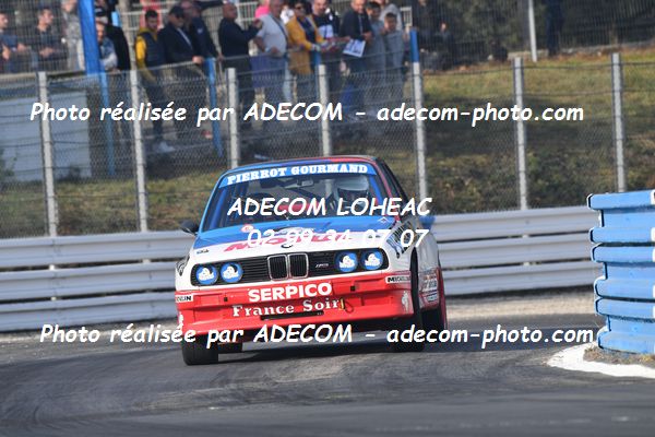 http://v2.adecom-photo.com/images//1.RALLYCROSS/2021/RALLYCROSS_MAYENNE_2021/LEGENDES_SHOW/GALLAND_Lambert/45A_1223.JPG