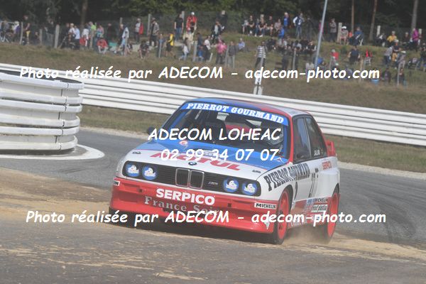 http://v2.adecom-photo.com/images//1.RALLYCROSS/2021/RALLYCROSS_MAYENNE_2021/LEGENDES_SHOW/GALLAND_Lambert/45A_1848.JPG