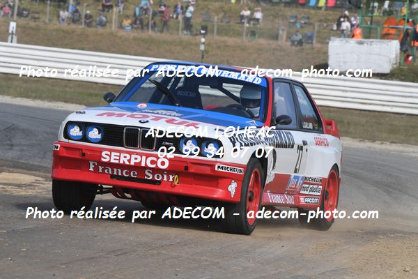 http://v2.adecom-photo.com/images//1.RALLYCROSS/2021/RALLYCROSS_MAYENNE_2021/LEGENDES_SHOW/GALLAND_Lambert/45A_1891.JPG