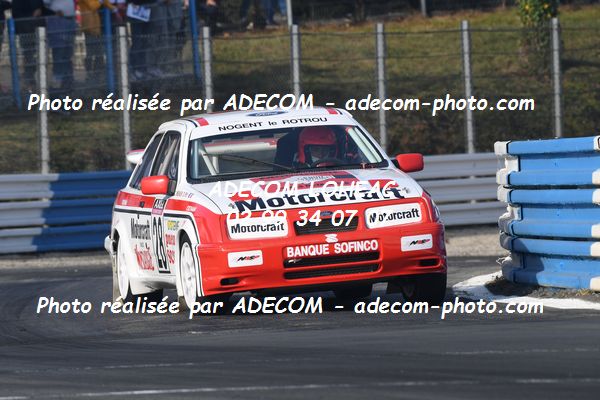 http://v2.adecom-photo.com/images//1.RALLYCROSS/2021/RALLYCROSS_MAYENNE_2021/LEGENDES_SHOW/MENIER_Christian/45A_1269.JPG