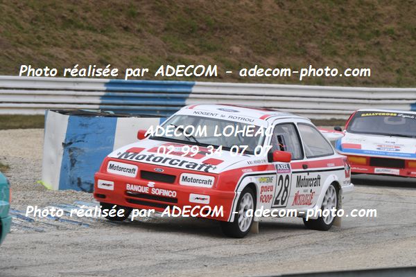 http://v2.adecom-photo.com/images//1.RALLYCROSS/2021/RALLYCROSS_MAYENNE_2021/LEGENDES_SHOW/MENIER_Christian/45A_2613.JPG