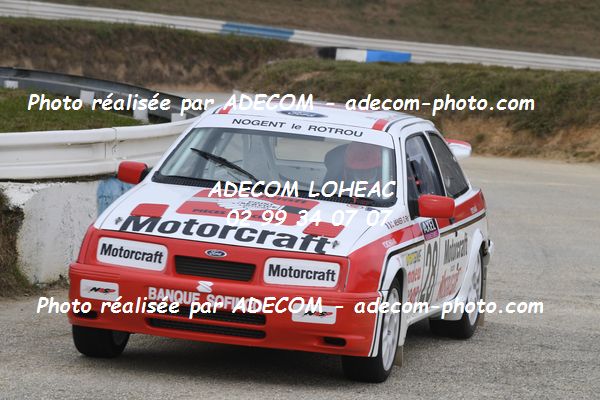 http://v2.adecom-photo.com/images//1.RALLYCROSS/2021/RALLYCROSS_MAYENNE_2021/LEGENDES_SHOW/MENIER_Christian/45A_2627.JPG