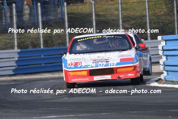 http://v2.adecom-photo.com/images//1.RALLYCROSS/2021/RALLYCROSS_MAYENNE_2021/LEGENDES_SHOW/QUEMENER_Alain/45A_1228.JPG