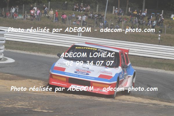 http://v2.adecom-photo.com/images//1.RALLYCROSS/2021/RALLYCROSS_MAYENNE_2021/LEGENDES_SHOW/QUEMENER_Alain/45A_1865.JPG