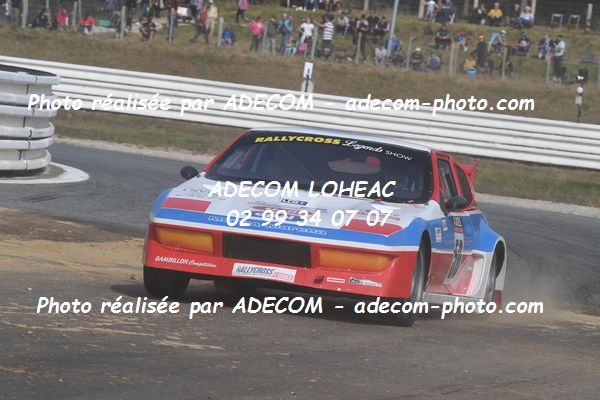 http://v2.adecom-photo.com/images//1.RALLYCROSS/2021/RALLYCROSS_MAYENNE_2021/LEGENDES_SHOW/QUEMENER_Alain/45A_1888.JPG