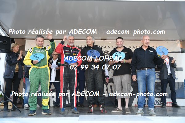 http://v2.adecom-photo.com/images//1.RALLYCROSS/2021/RALLYCROSS_MAYENNE_2021/LEGENDES_SHOW/QUEMENER_Alain/45A_4574.JPG