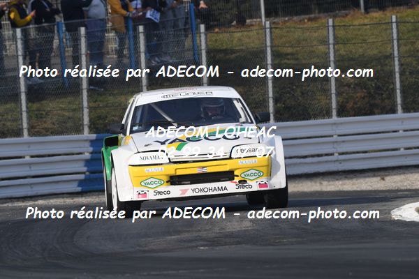 http://v2.adecom-photo.com/images//1.RALLYCROSS/2021/RALLYCROSS_MAYENNE_2021/LEGENDES_SHOW/RENET_Bernard/45A_1237.JPG