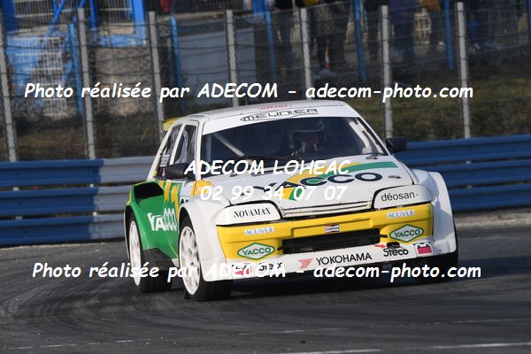 http://v2.adecom-photo.com/images//1.RALLYCROSS/2021/RALLYCROSS_MAYENNE_2021/LEGENDES_SHOW/RENET_Bernard/45A_1261.JPG