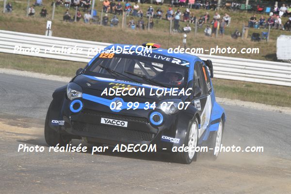 http://v2.adecom-photo.com/images//1.RALLYCROSS/2021/RALLYCROSS_MAYENNE_2021/SUPER_1600/PICARD_Clement/45A_1667.JPG