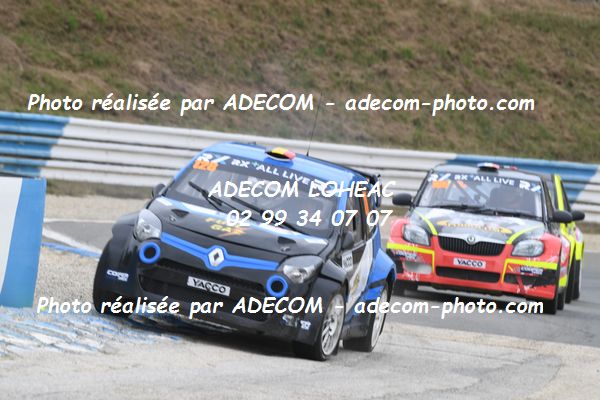 http://v2.adecom-photo.com/images//1.RALLYCROSS/2021/RALLYCROSS_MAYENNE_2021/SUPER_1600/PICARD_Clement/45A_2403.JPG