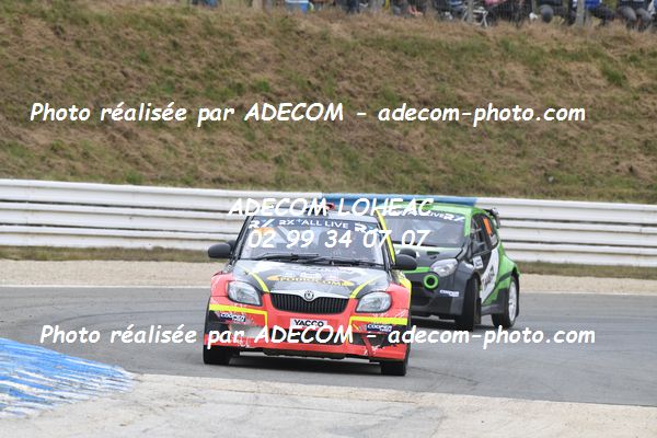 http://v2.adecom-photo.com/images//1.RALLYCROSS/2021/RALLYCROSS_MAYENNE_2021/SUPER_1600/TERPEREAU_Jimmy/45A_2410.JPG