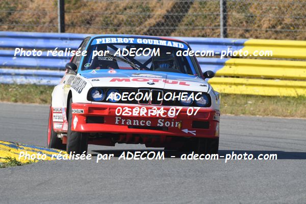 http://v2.adecom-photo.com/images//1.RALLYCROSS/2022/14_RALLYCROSS_KERLABO_2022/LEGENDS/BRIFFAUD_Patrick/91A_1874.JPG