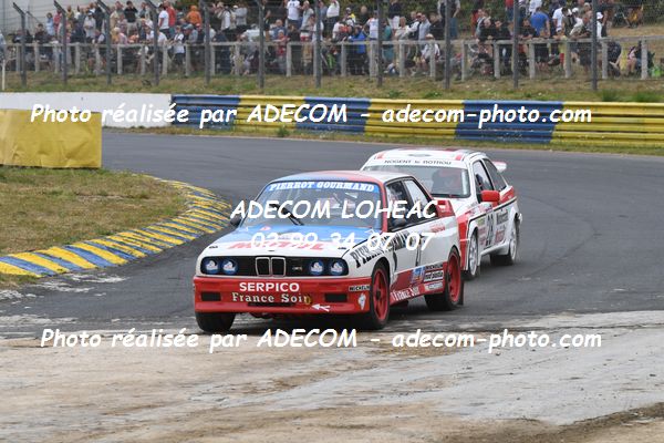 http://v2.adecom-photo.com/images//1.RALLYCROSS/2022/14_RALLYCROSS_KERLABO_2022/LEGENDS/BRIFFAUD_Patrick/91A_4360.JPG